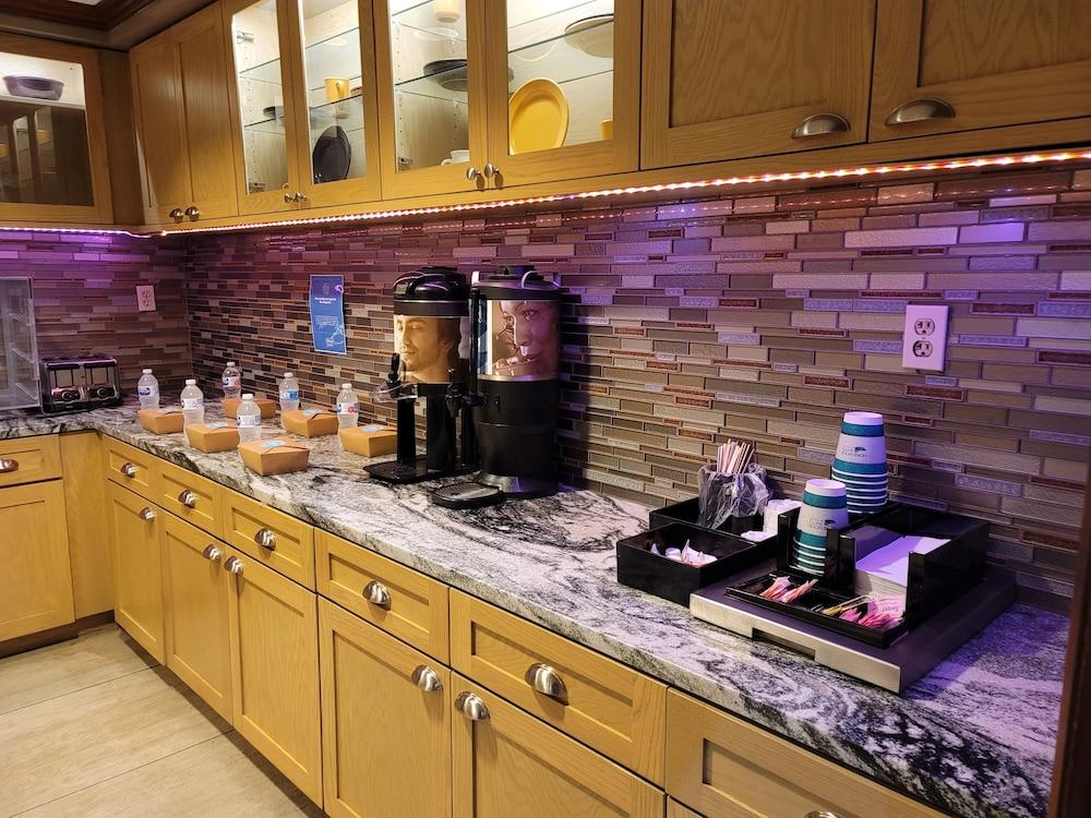 Homewood Suites By Hilton Richmond - West End / Innsbrook Broad Meadows Экстерьер фото